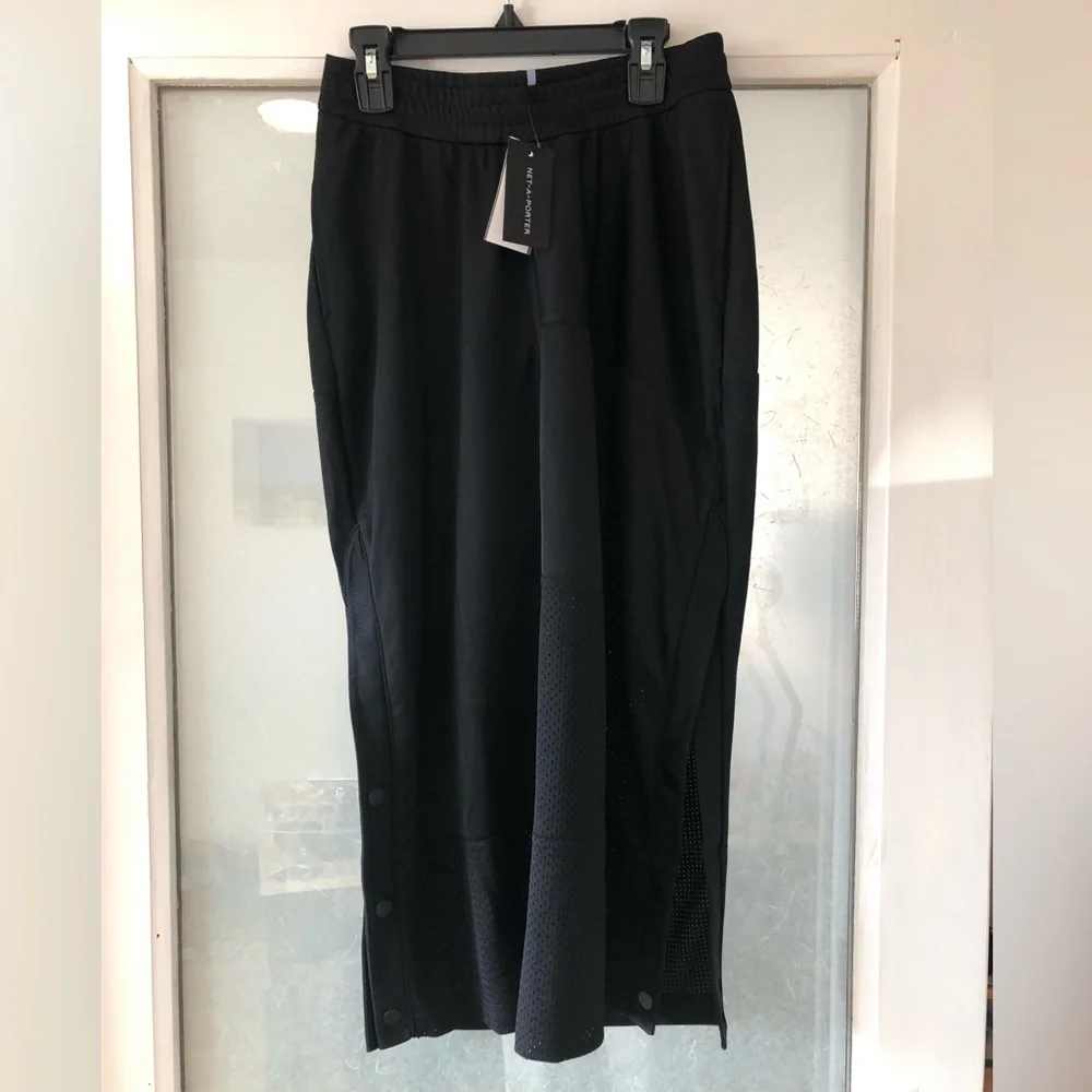 Mcq alexander mcqueen breathe appliquéd mesh panel satin midi skirt charcoal - Picture 3 of 11